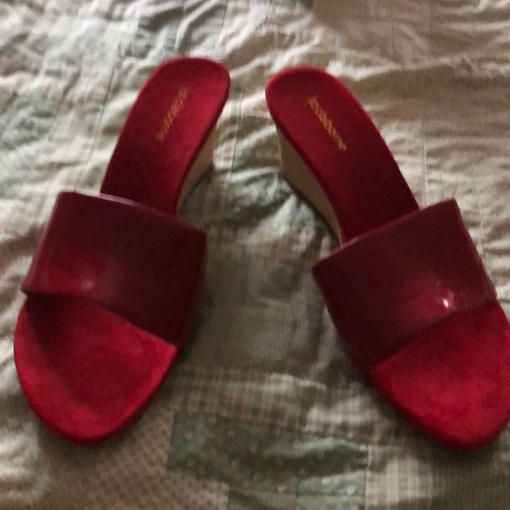 Sandles